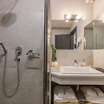 Rivazzurra Beachfront Luxury Λιθακιά
