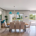 Βίλα Rivazzurra Beachfront Luxury *