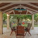 Rivazzurra Beachfront Luxury * Λιθακιά