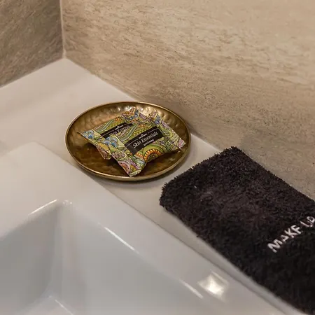 Rivazzurra Beachfront Luxury Lithakia