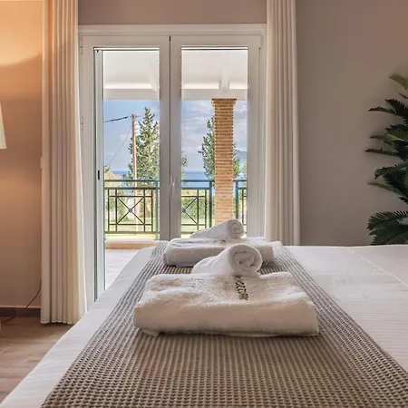 Rivazzurra Beachfront Luxury Villa