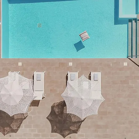 Rivazzurra Beachfront Luxury 别墅 *