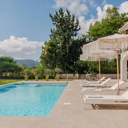 Rivazzurra Beachfront Luxury * Lithakiá