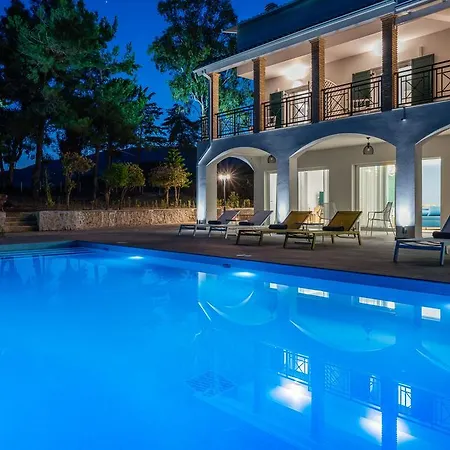 Rivazzurra Beachfront Luxury * Lithakia (Zakynthos)