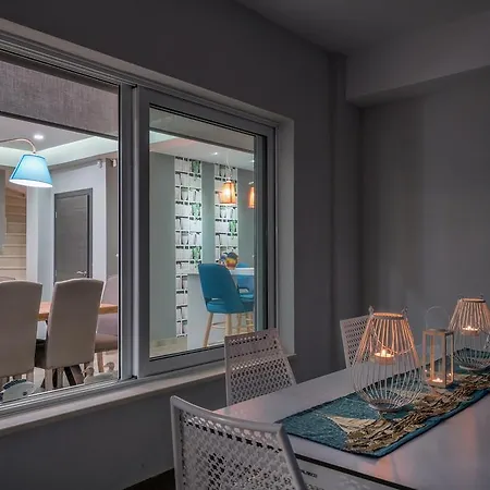 Rivazzurra Beachfront Luxury Литакия