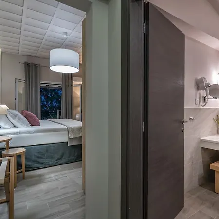 Villa Rivazzurra Beachfront Luxury