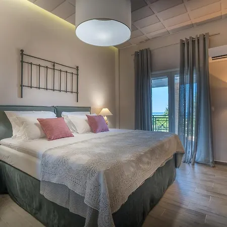 Rivazzurra Beachfront Luxury فيلة *