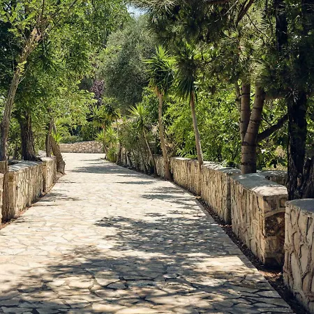 Rivazzurra Beachfront Luxury * Lithakia (Zakynthos)