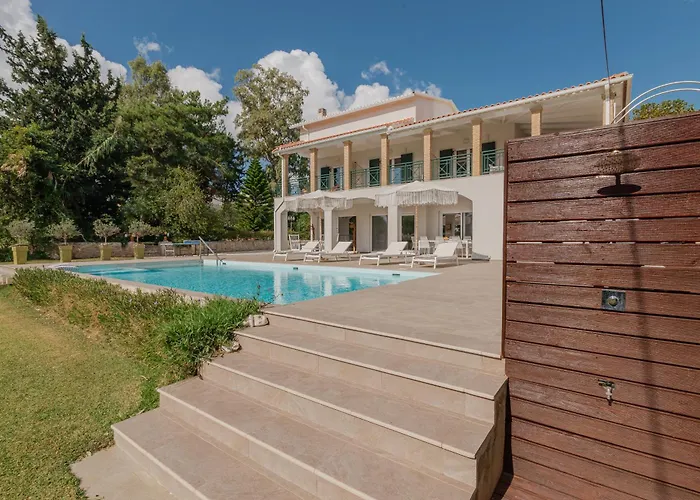 Villa Rivazzurra Beachfront Luxury