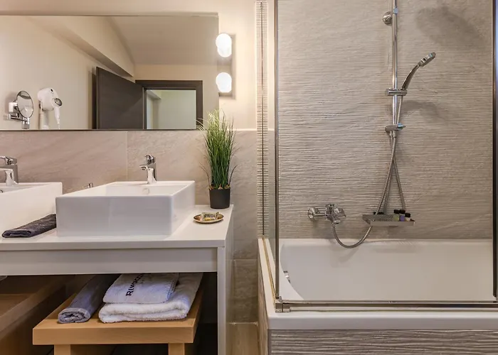 Rivazzurra Beachfront Luxury * Lithakia (Zakynthos)