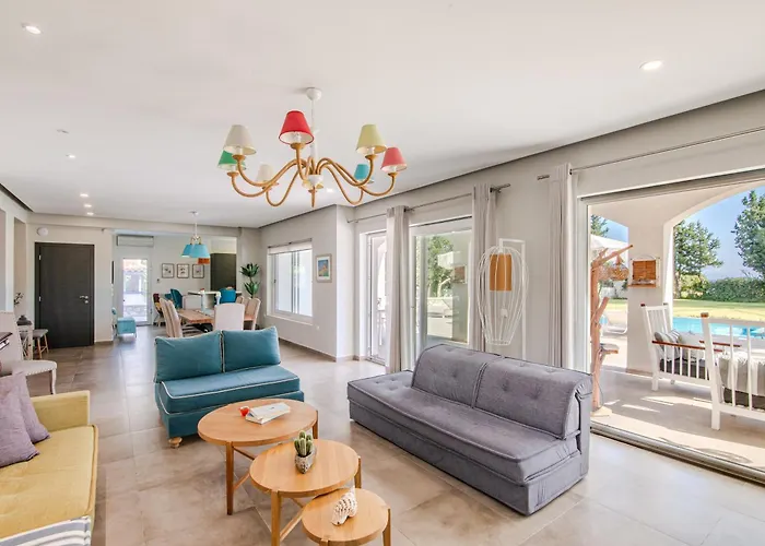 Rivazzurra Beachfront Luxury * Lithakia (Zakynthos)