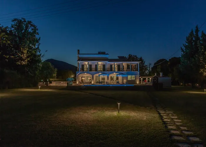 Rivazzurra Beachfront Luxury Villa *