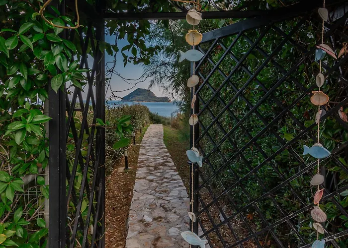 Rivazzurra Beachfront Luxury * Lithakia (Zakynthos)