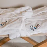 Rivazzurra Beachfront Luxury Lithakia