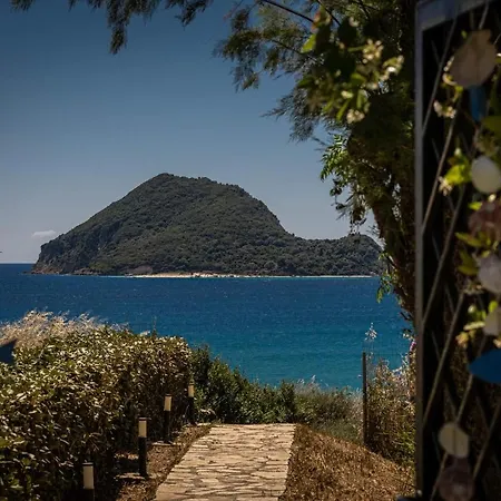 Rivazzurra Beachfront Luxury Vila *