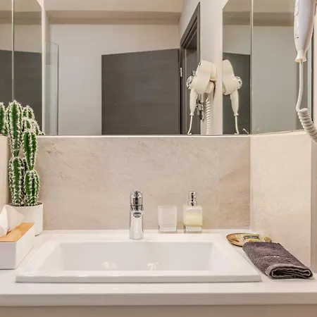 Rivazzurra Beachfront Luxury Βίλα *