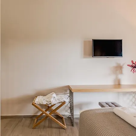 Villa Rivazzurra Beachfront Luxury