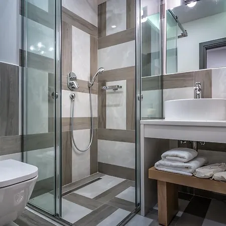 Rivazzurra Beachfront Luxury Villa