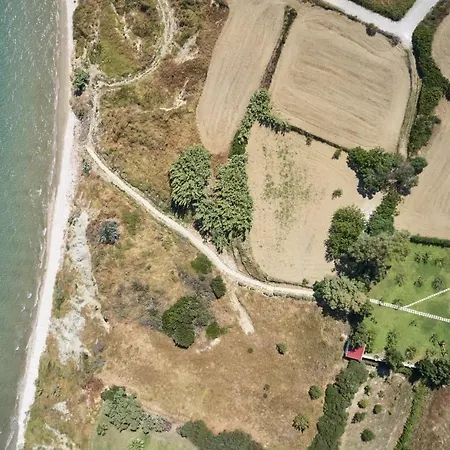 Rivazzurra Beachfront Luxury Vila