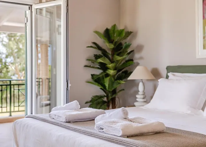 Vilă Rivazzurra Beachfront Luxury Lithakia (Zakynthos)