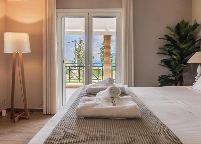 Rivazzurra Beachfront Luxury Vilă