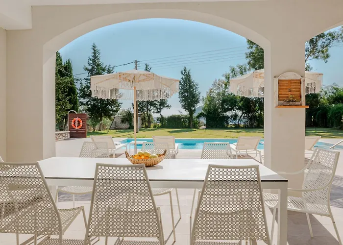 Rivazzurra Beachfront Luxury * Lithakia (Zakynthos)